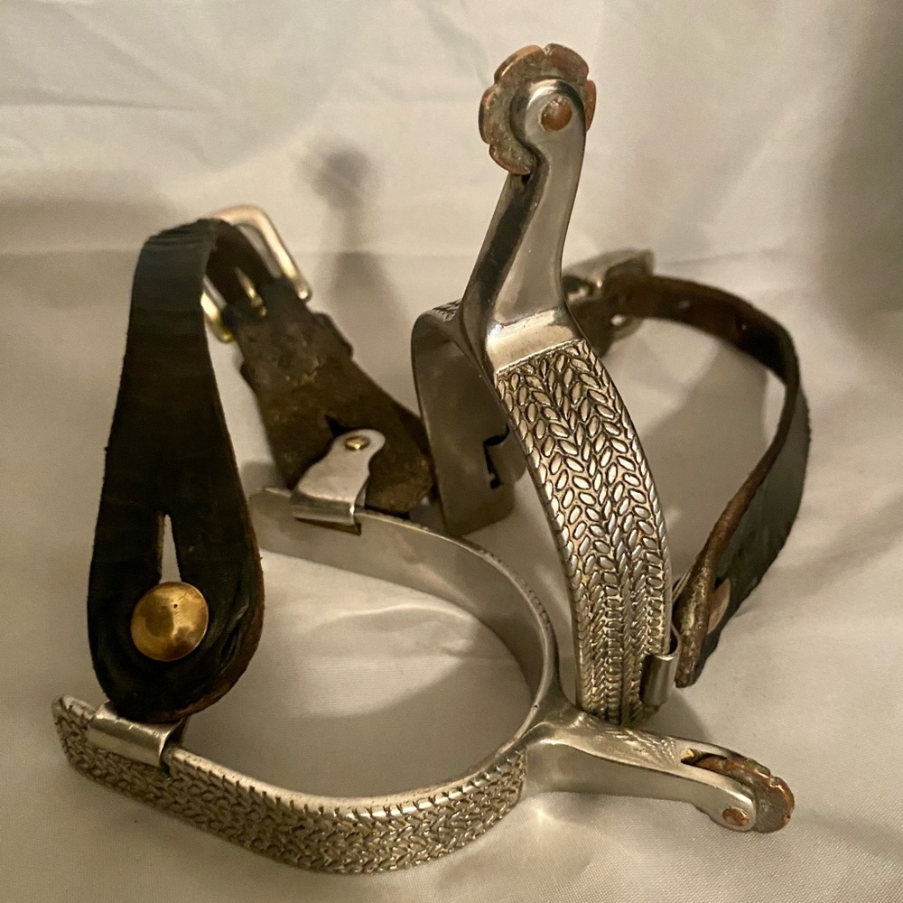 Western Spurs:Adult, brass & copper accents. Black Leather straps.